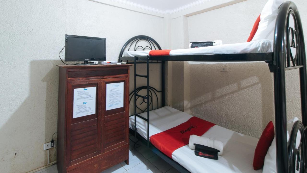 Reddoorz Plus At Lagoon Resort Zambales Olongapo City Exteriör bild