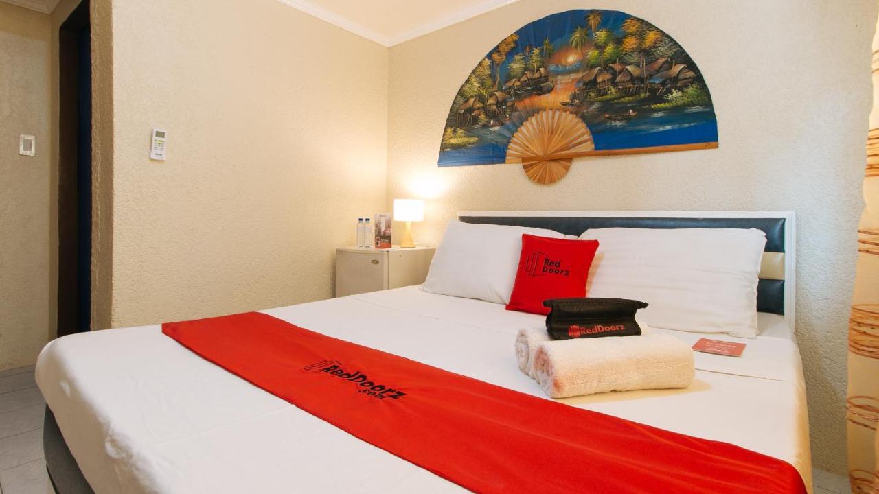Reddoorz Plus At Lagoon Resort Zambales Olongapo City Exteriör bild